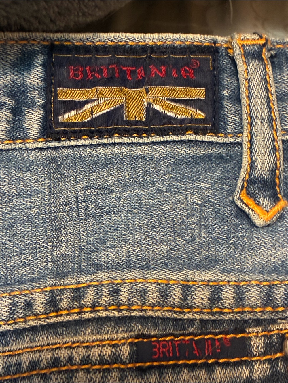 Vintage 90’s BRITTANIA Women's High Waisted Straight Leg Mom Jeans waist 24/25